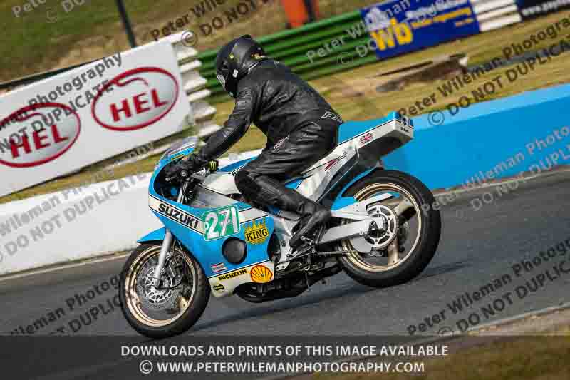 Vintage motorcycle club;eventdigitalimages;mallory park;mallory park trackday photographs;no limits trackdays;peter wileman photography;trackday digital images;trackday photos;vmcc festival 1000 bikes photographs